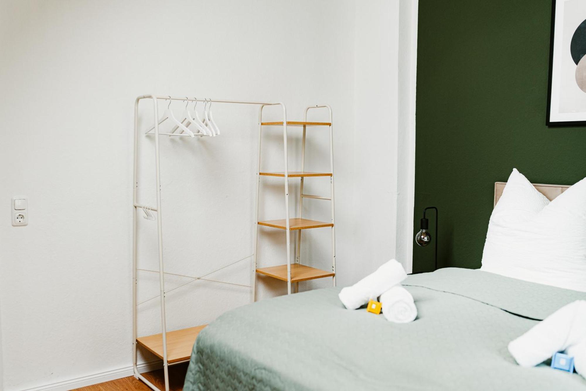 Ferienwohnung Elbzauber Fuer 6 L Parkplatz L Balkon ピルナ エクステリア 写真